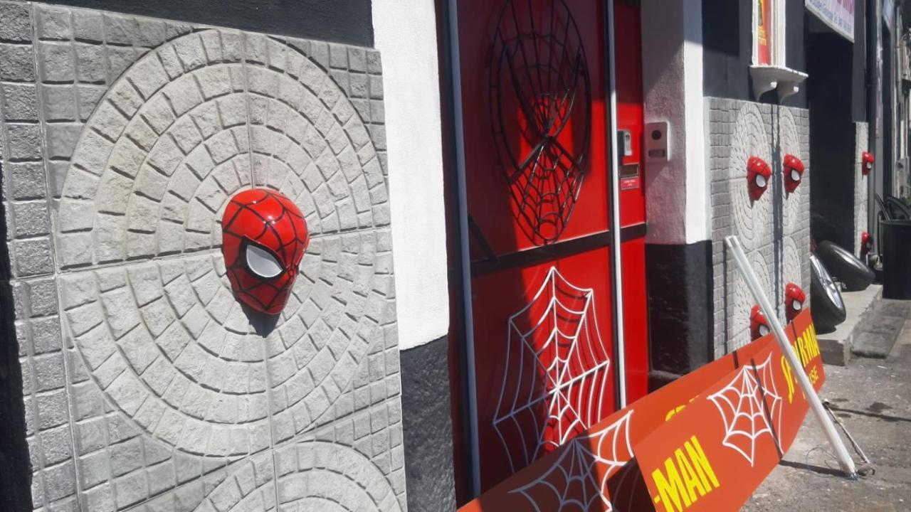 Spiderman House Guest house *