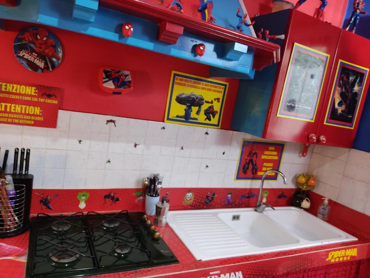 Spiderman House Guest house Catania