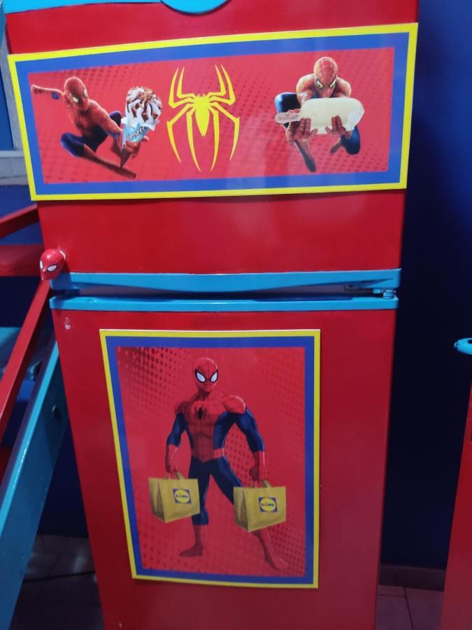 Gasthuis Spiderman House